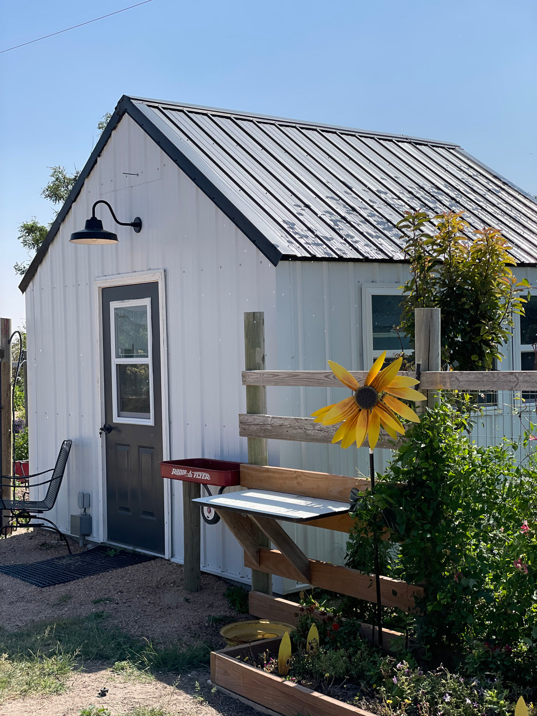 Potting Shed Room Rental