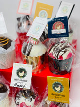 Load image into Gallery viewer, Gift - Hot Chocolate Bombs - 9 Large Bombs/9 Frosted Sugar Cookies