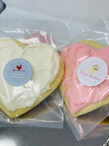 Frosted Heart Cookies Assortment (20 ct)